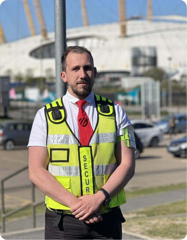 What Does a Manned Guarding Service Include?